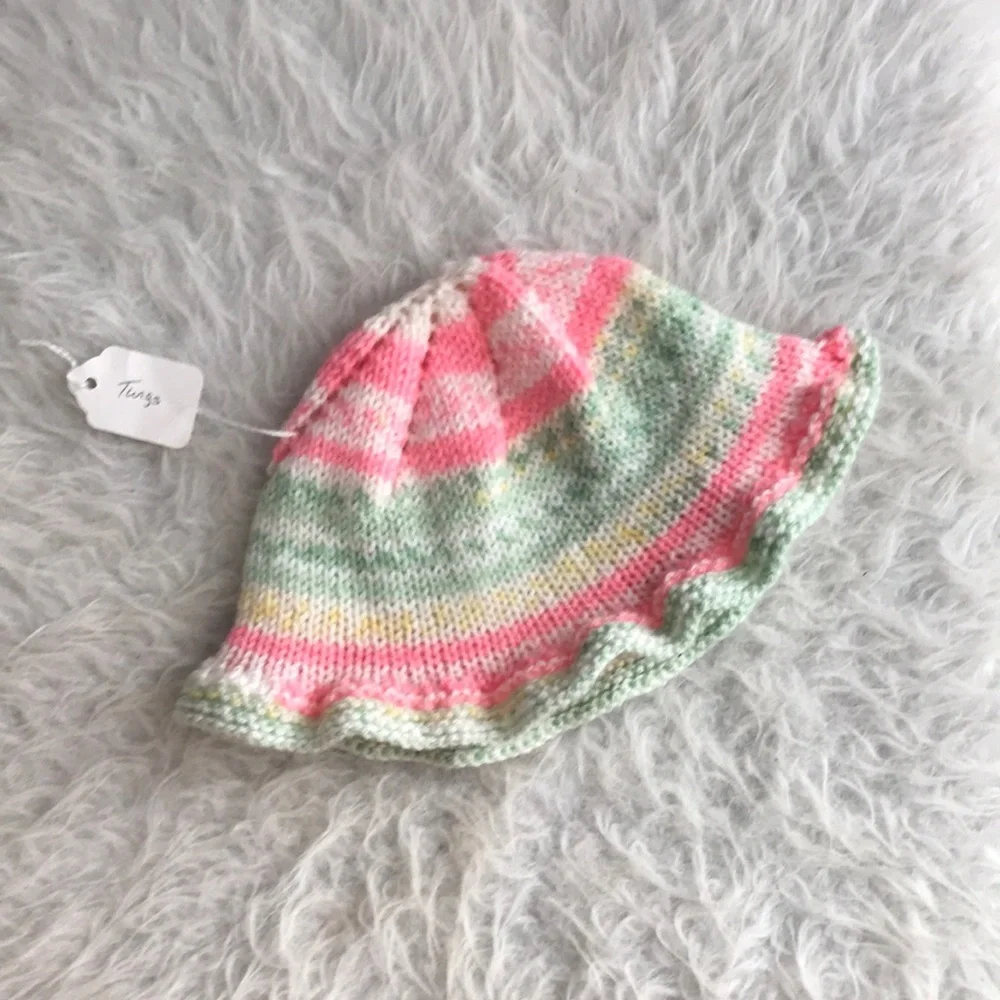 NWT! Knitted winter baby hat
